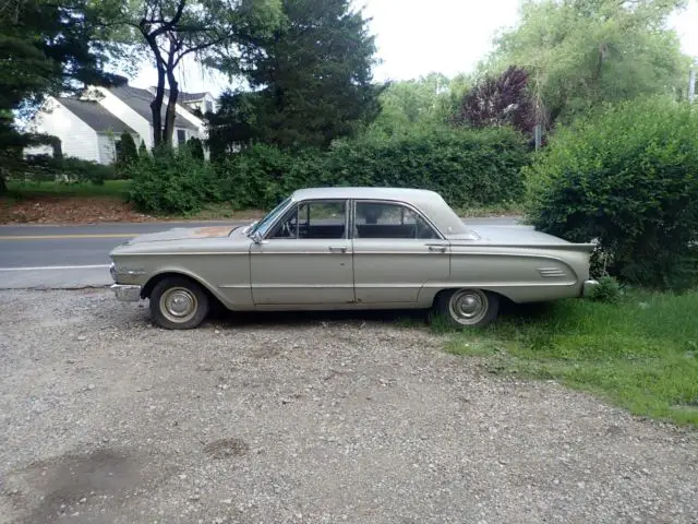 1963 mercury comet custom 4dr
