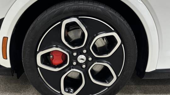 2022 Ford Mustang Mach-E