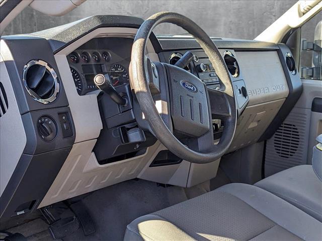 2010 ford f-250 xlt