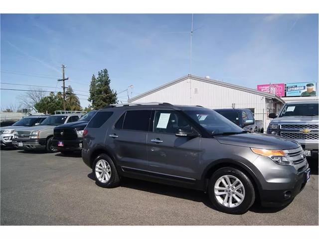 2014 ford explorer xlt