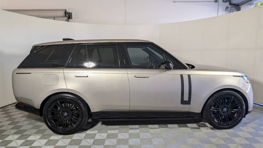 2024 land rover range rover p530 se