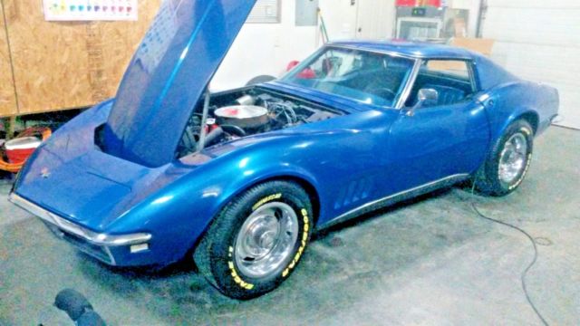 1968 chevrolet corvette 327/350 hp matching #'s only 47 k original miles