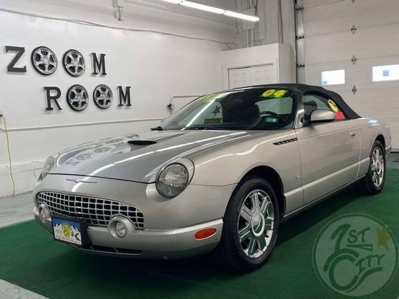 2004 ford thunderbird deluxe