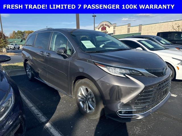 2023 toyota sienna limited 7-passenger