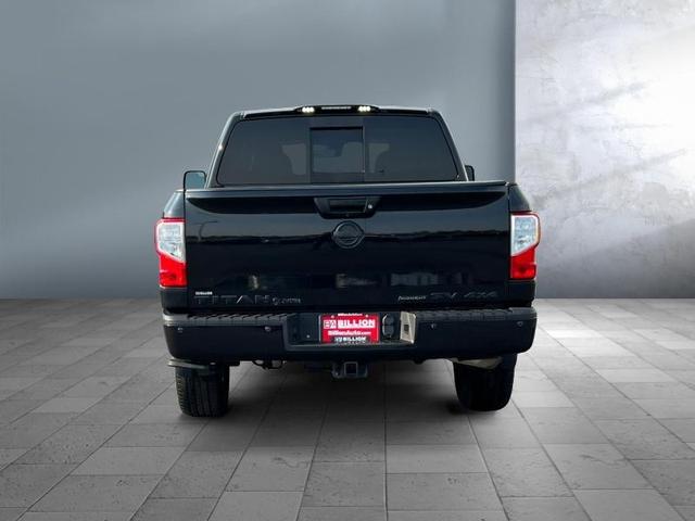 2019 nissan titan sv