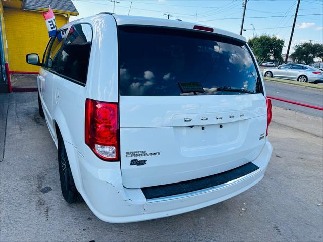 2017 dodge grand caravan gt