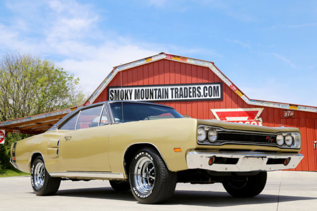 1969 dodge coronet rt gold metallic 440 v8 automatic