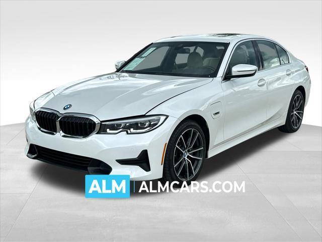 2022 bmw 330e base