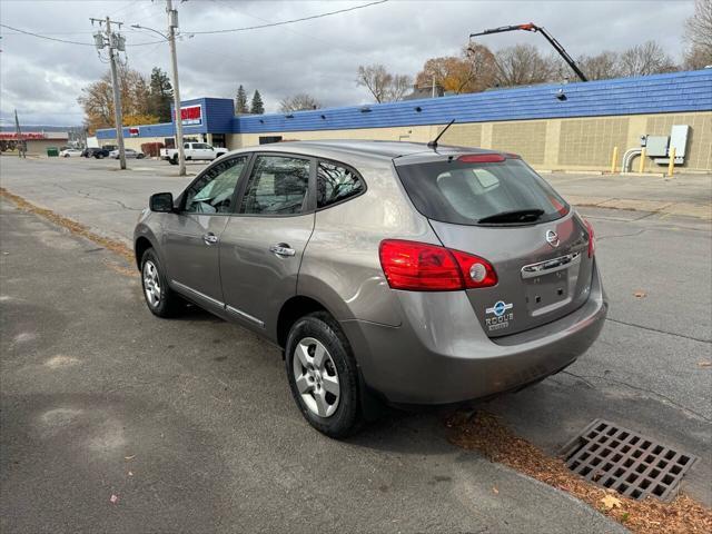 2015 nissan rogue select s