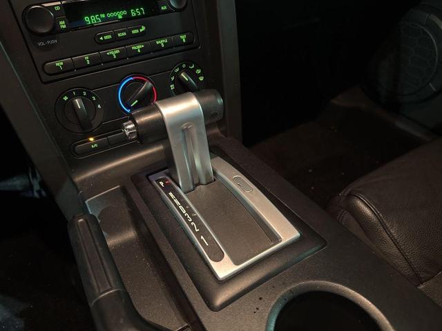 2005 ford mustang gt premium