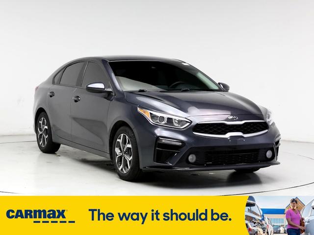 2021 kia forte lxs