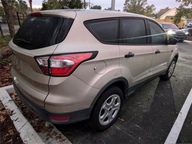 2017 ford escape s