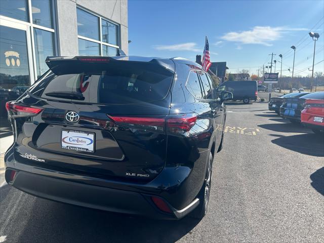 2021 toyota highlander xle