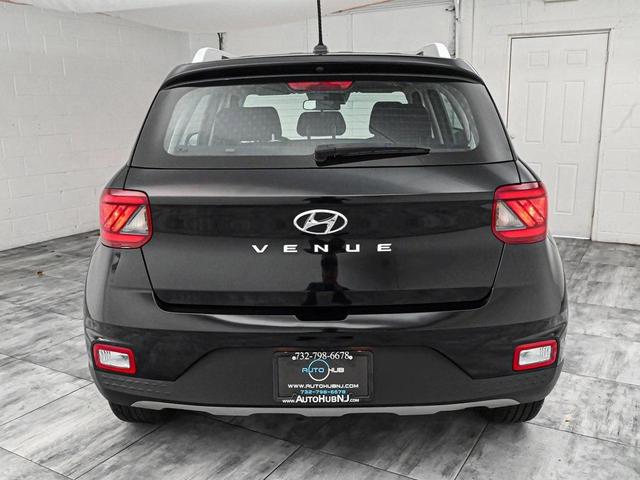 2023 hyundai venue sel