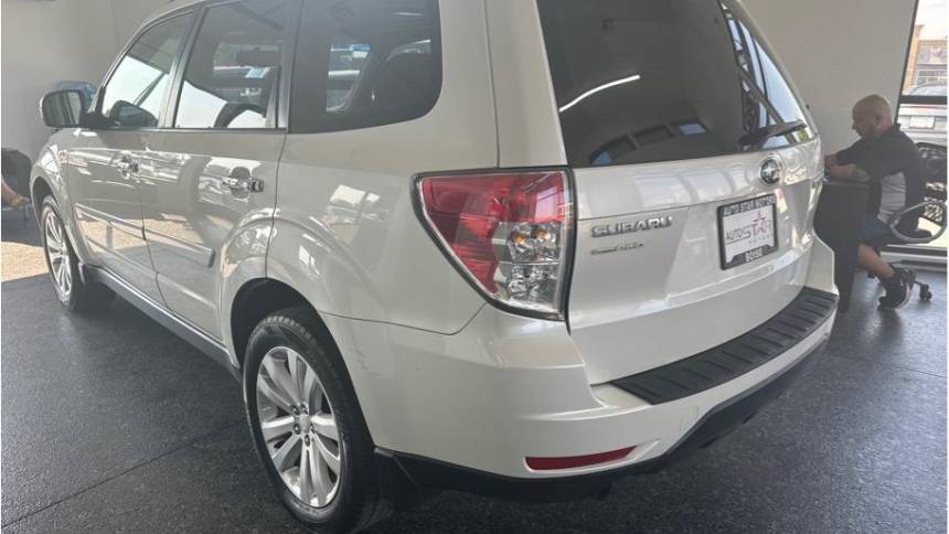 2011 subaru forester 2.5x premium