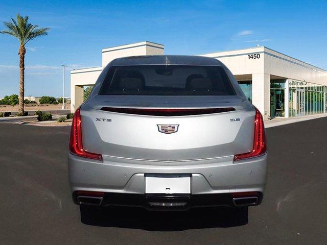 2018 cadillac xts luxury