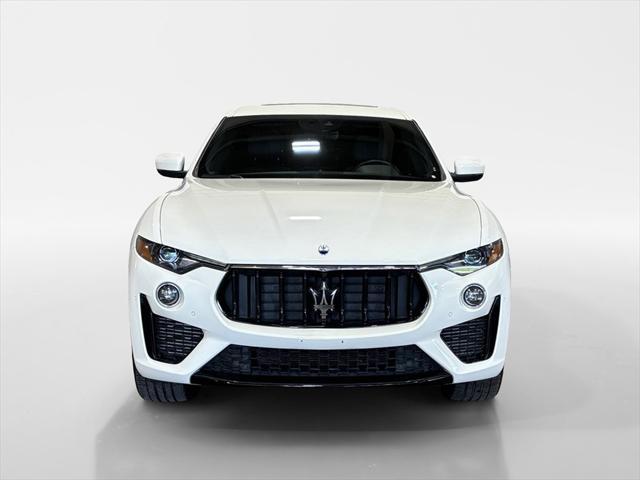 2023 maserati levante modena