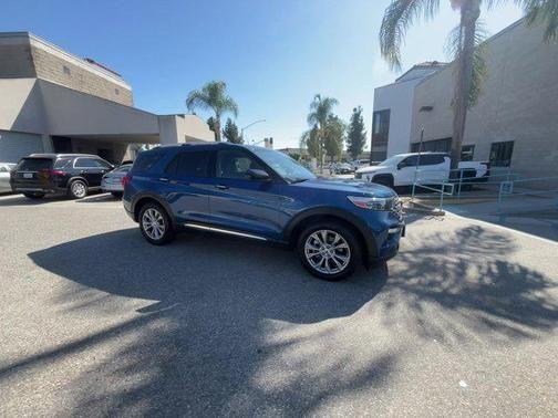 2023 ford explorer