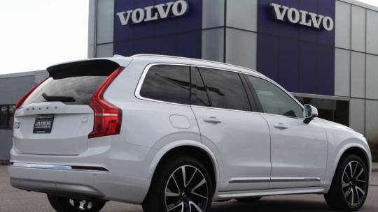 2022 Volvo XC90