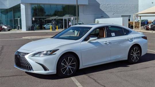 2025 Lexus ES