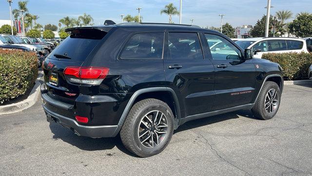 2021 jeep grand cherokee trailhawk
