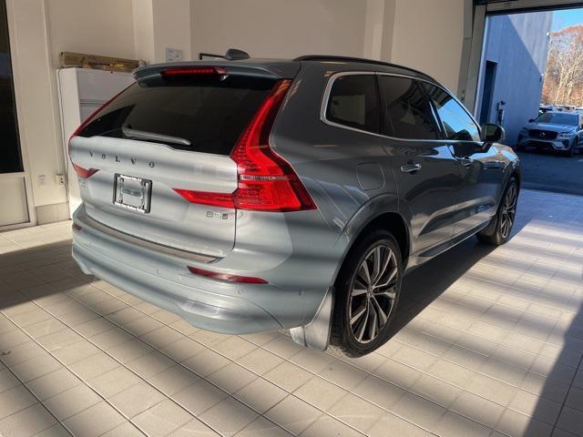 2022 volvo xc60 b5 momentum