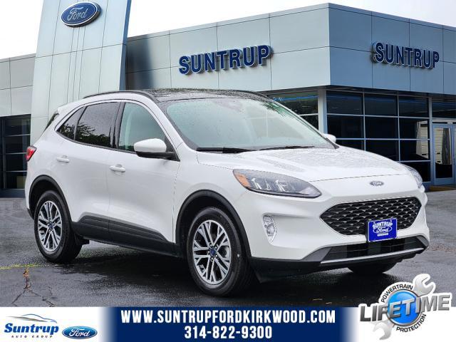 2022 ford escape sel