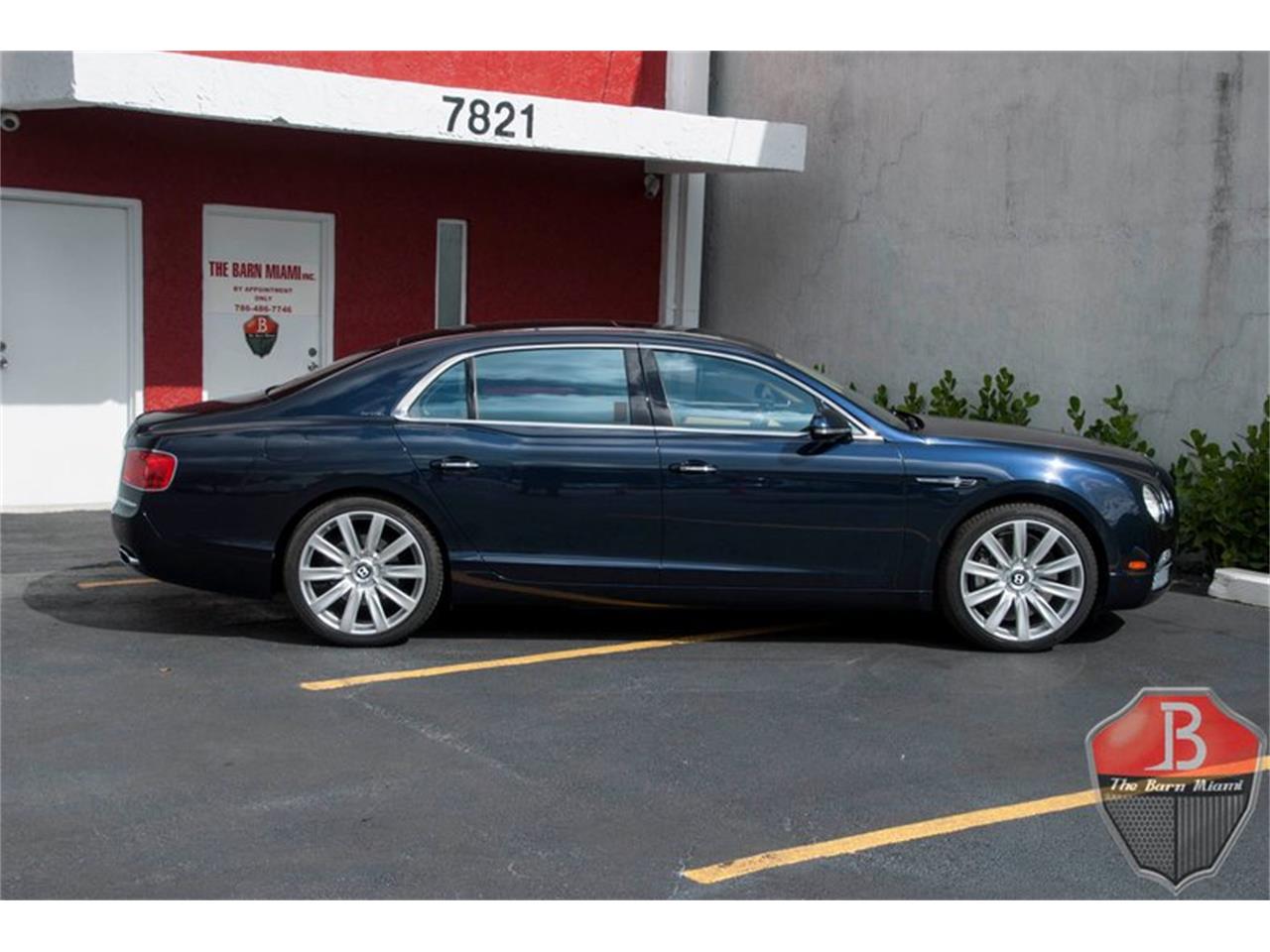 2014 bentley flying spur
