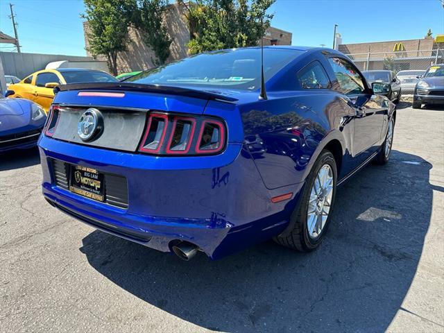 2014 ford mustang v6 premium