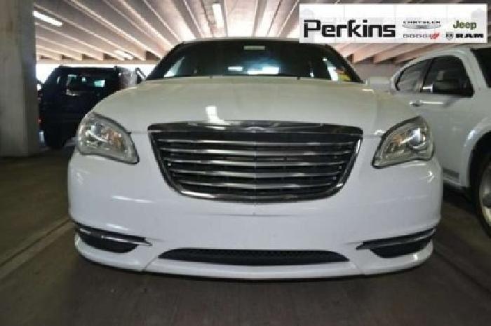2013 chrysler 200 lx in colorado springs, co