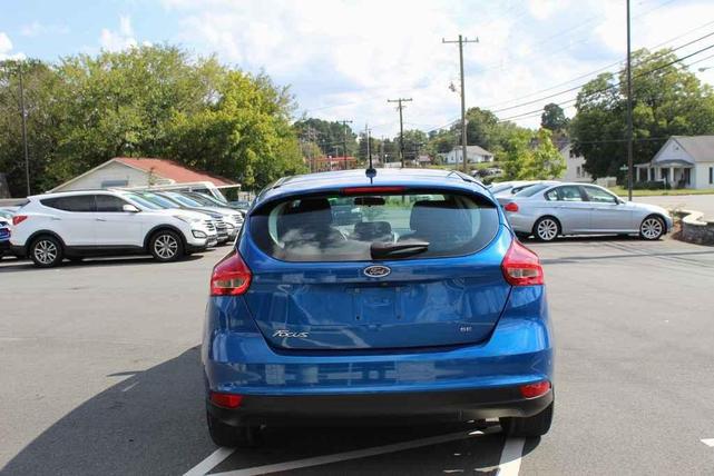 2018 ford focus se