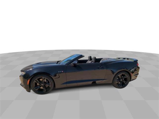 2022 chevrolet camaro rwd convertible lt1