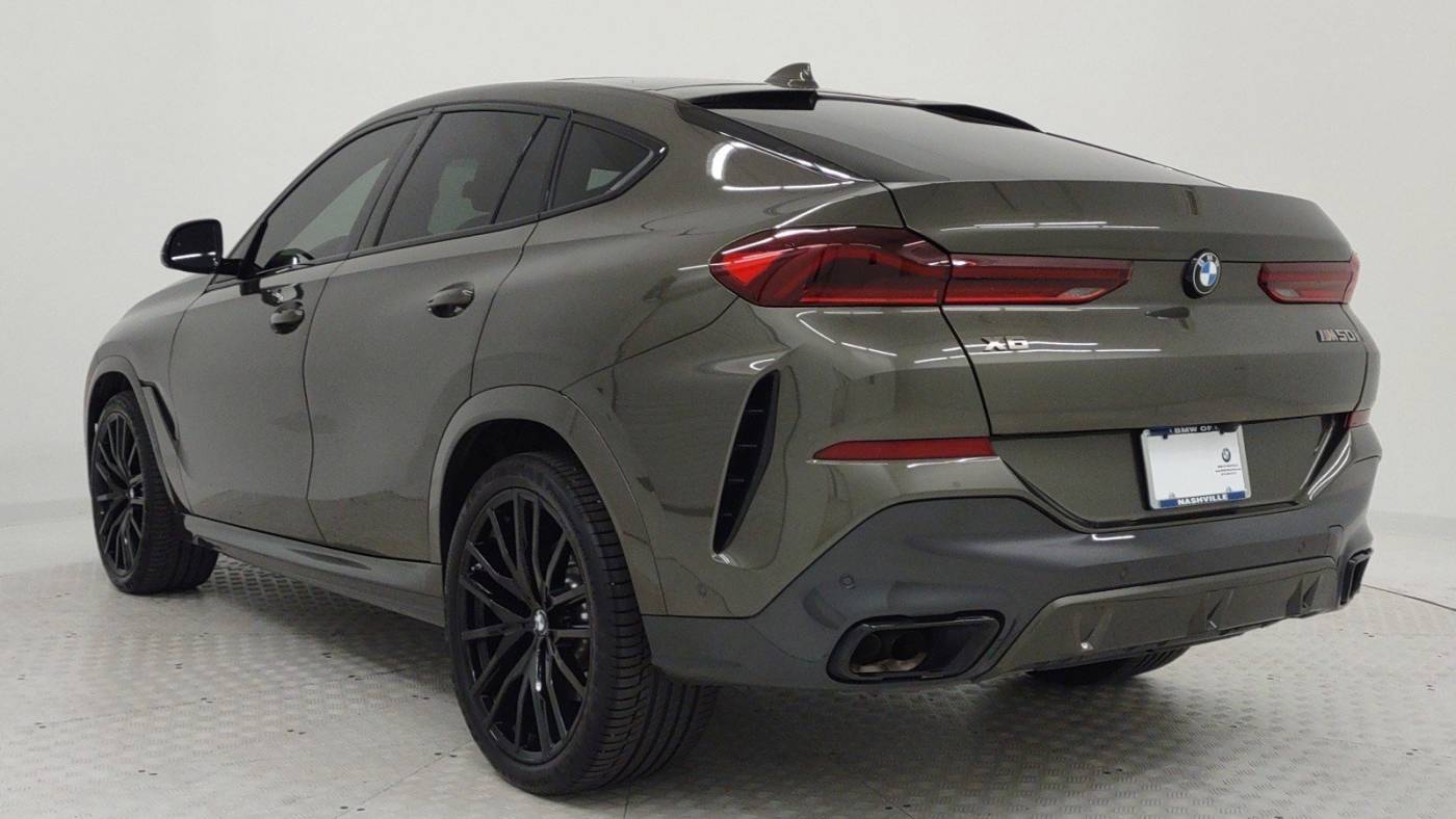 2022 bmw x6 m50i
