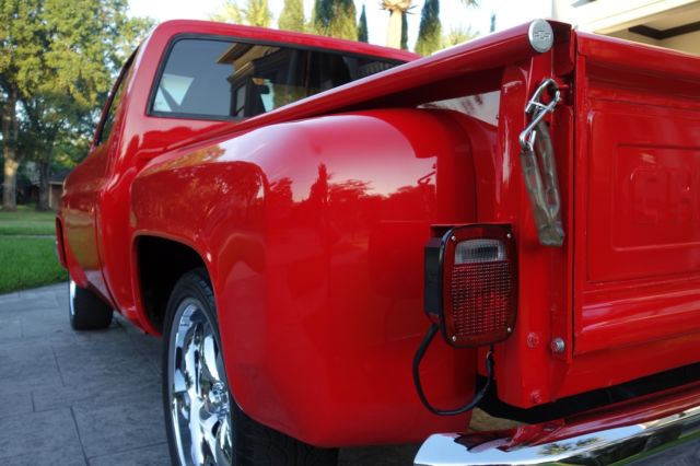 1982 chevrolet c10, restored! custom air ride system, cold ac, insane stereo!