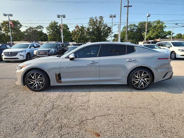 2023 kia stinger gt-line