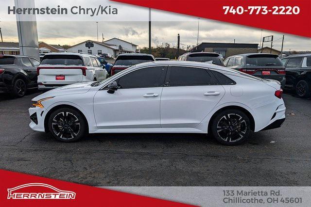 2021 kia k5 gt-line