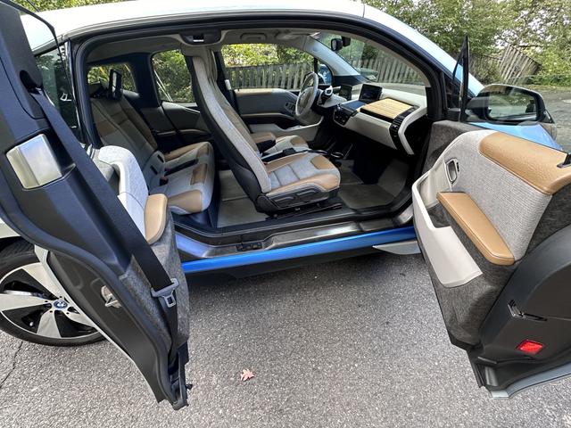 2014 bmw i3 base