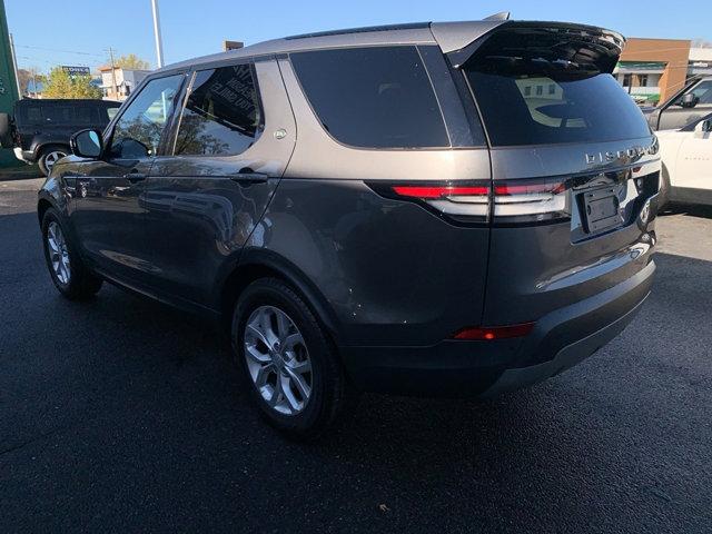 2017 land rover discovery se
