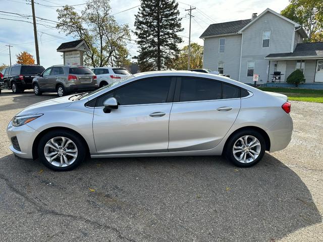 2019 chevrolet cruze lt