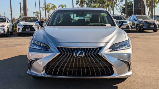 2025 Lexus ES