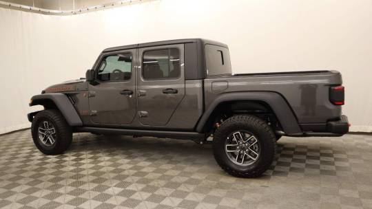 2024 Jeep Gladiator