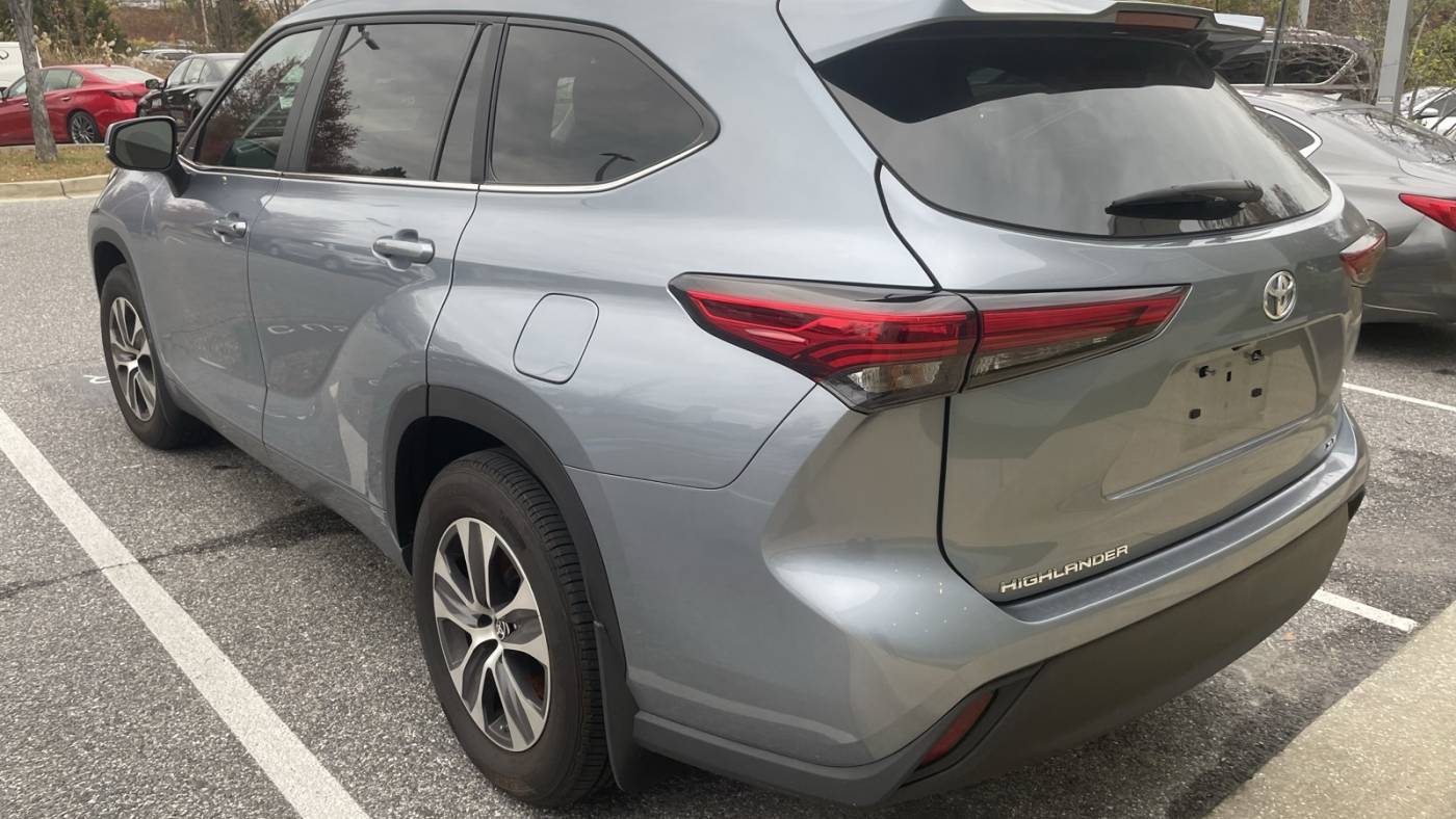 2023 toyota highlander xle