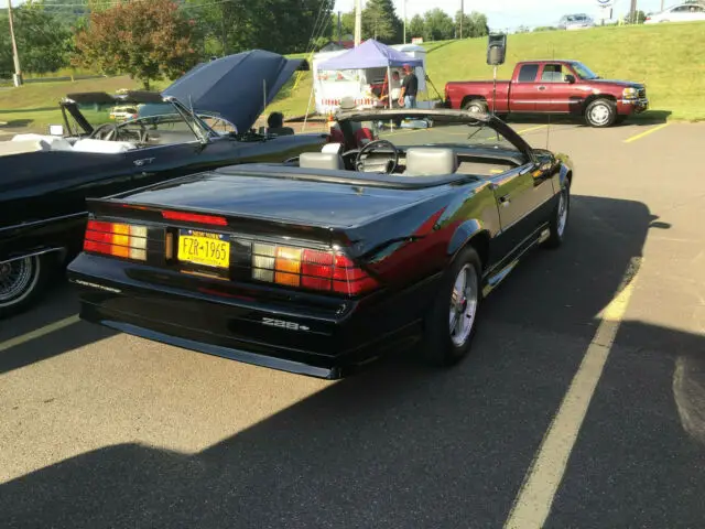 1992 chevrolet camaro z28 convertible no reserve 33,600 miles! same as iroc-z