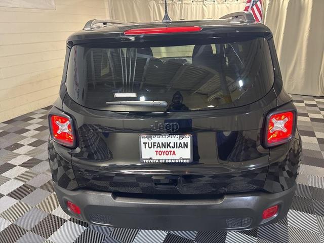 2023 jeep renegade latitude