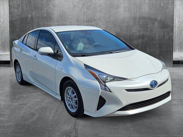2017 toyota prius two