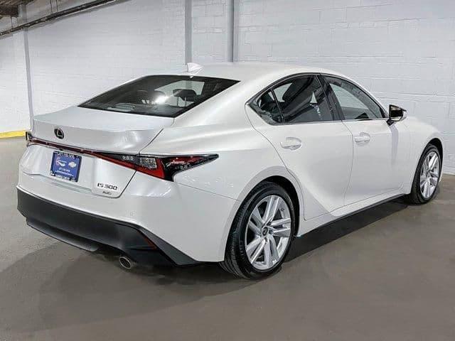 2021 lexus is is 300 in flushing, new york