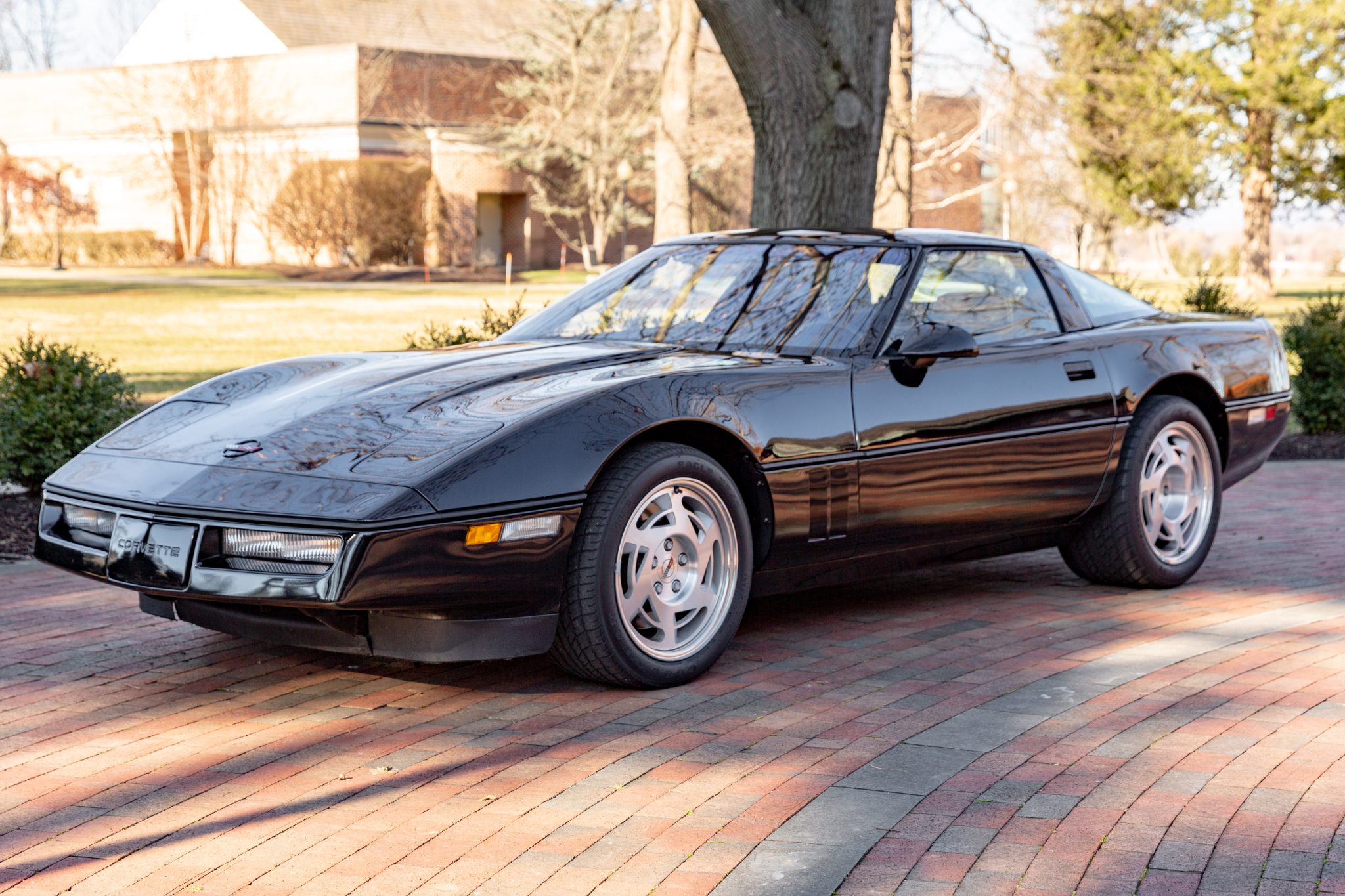 1990 chevrolet corvette zr-1
