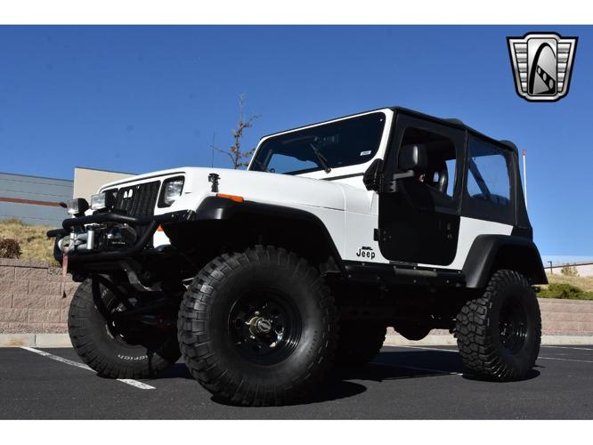 1990 jeep wrangler in o'fallon, illinois
