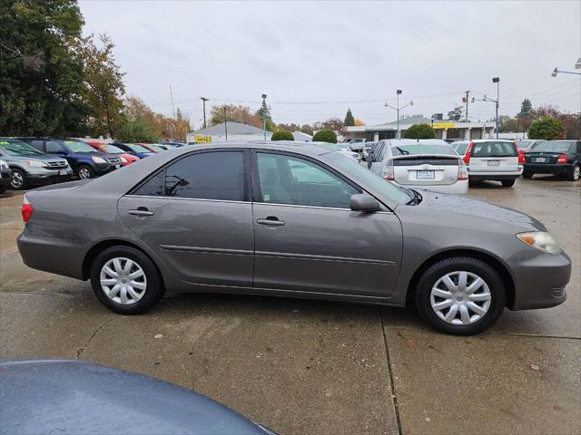2005 toyota camry le