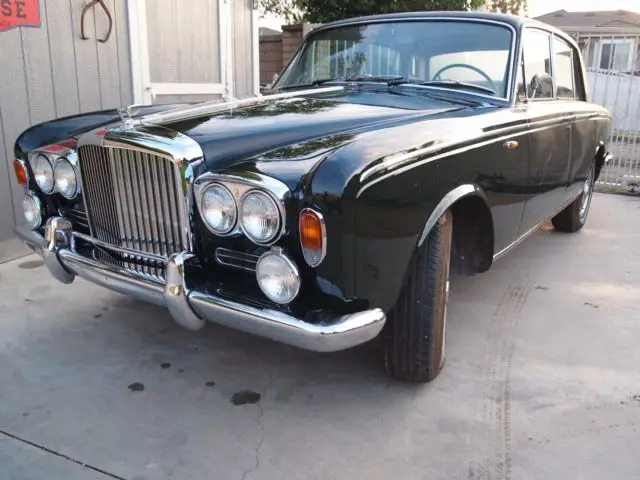 1967 bentley t1 series 4 door sedan